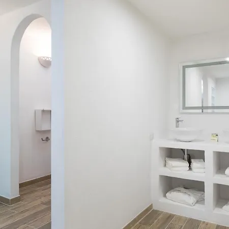 Palmasera Charming Bed & Breakfast *