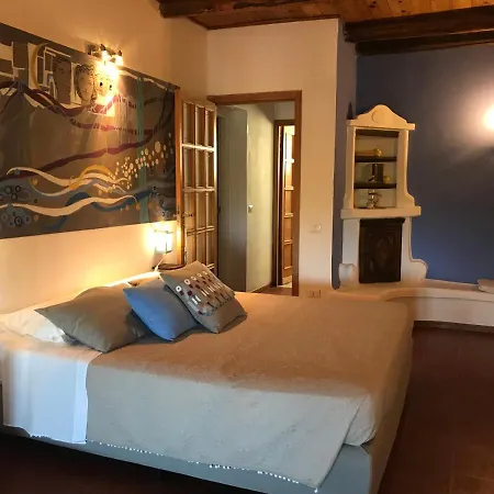 Palmasera Charming Bed & Breakfast *